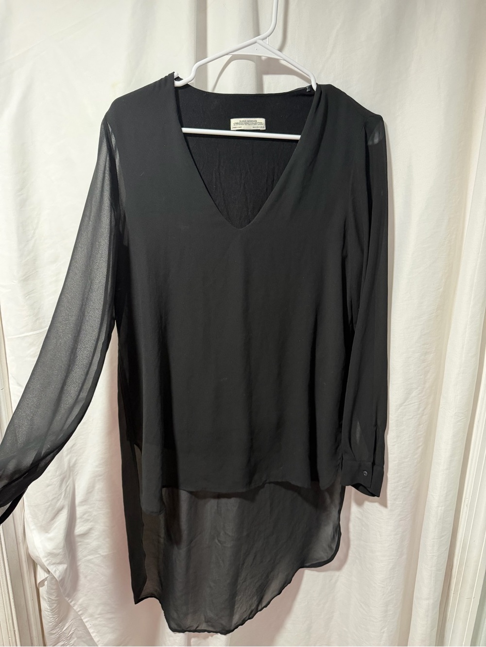 Zara Black V-Neck Long-Sleeve High-Low Tunic